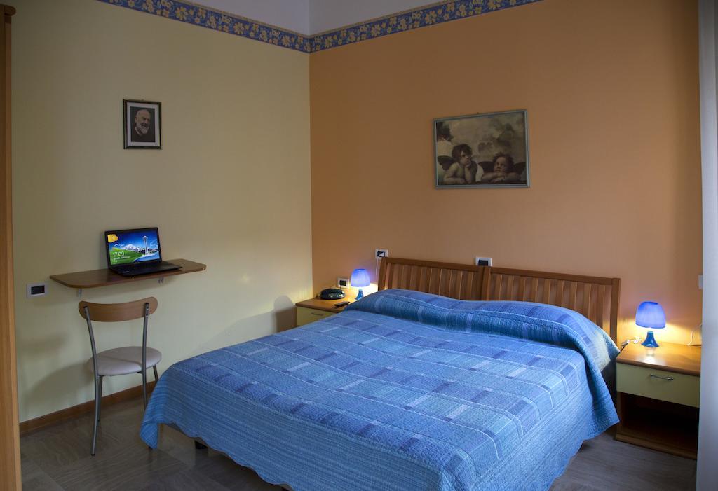 Camere Helios San Giovanni Rotondo Kültér fotó